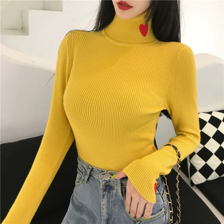 Embroidery Turtleneck Top
